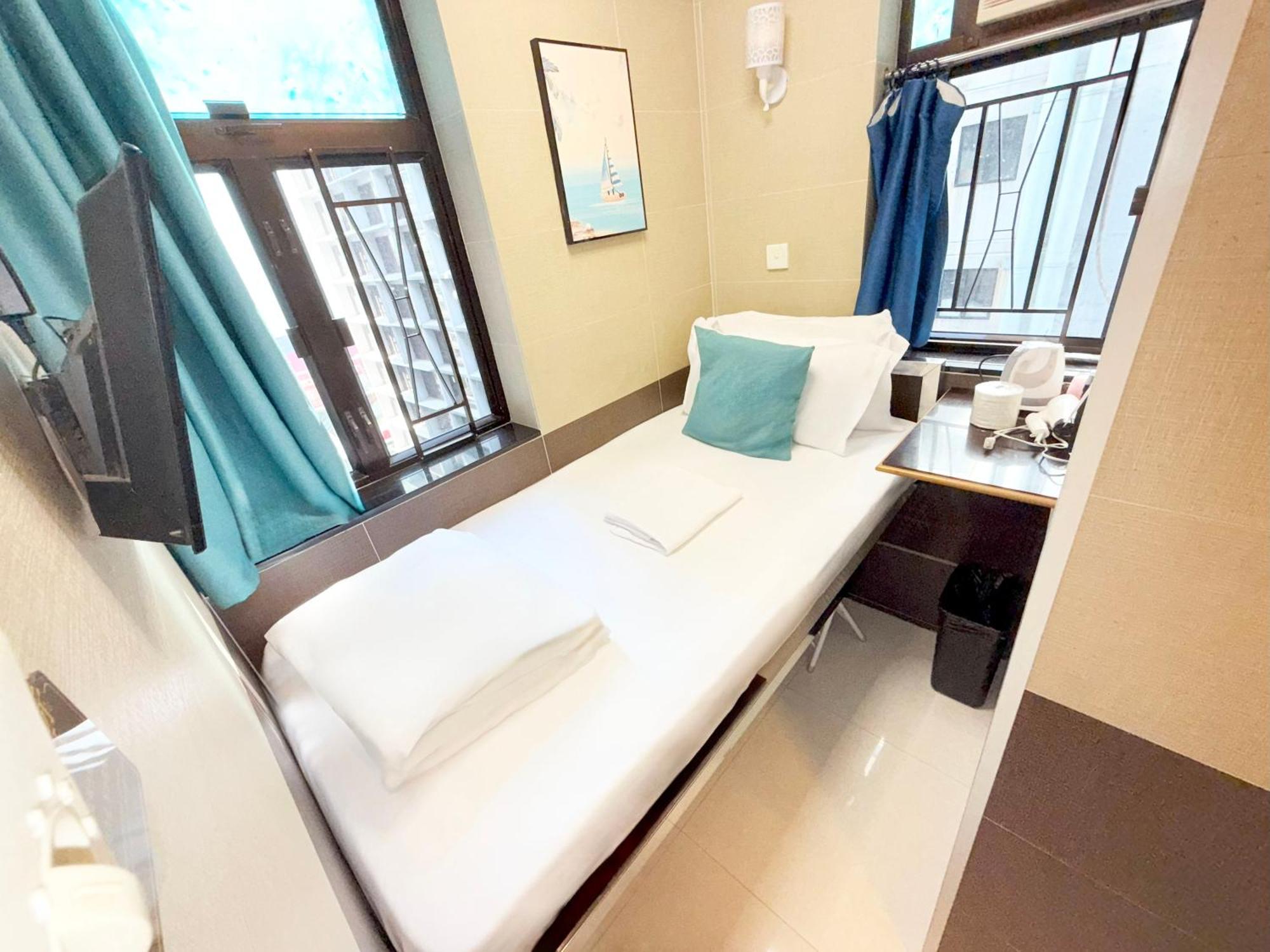 Apple Guest house *